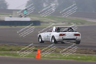 media/Jan-18-2026-CalClub SCCA (Sun) [[8bc6468723]]/Group 3 Race/Turn 1/